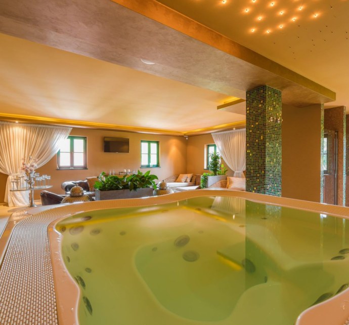 vírivka vo wellness - Boutique hotel Pri Mlyne